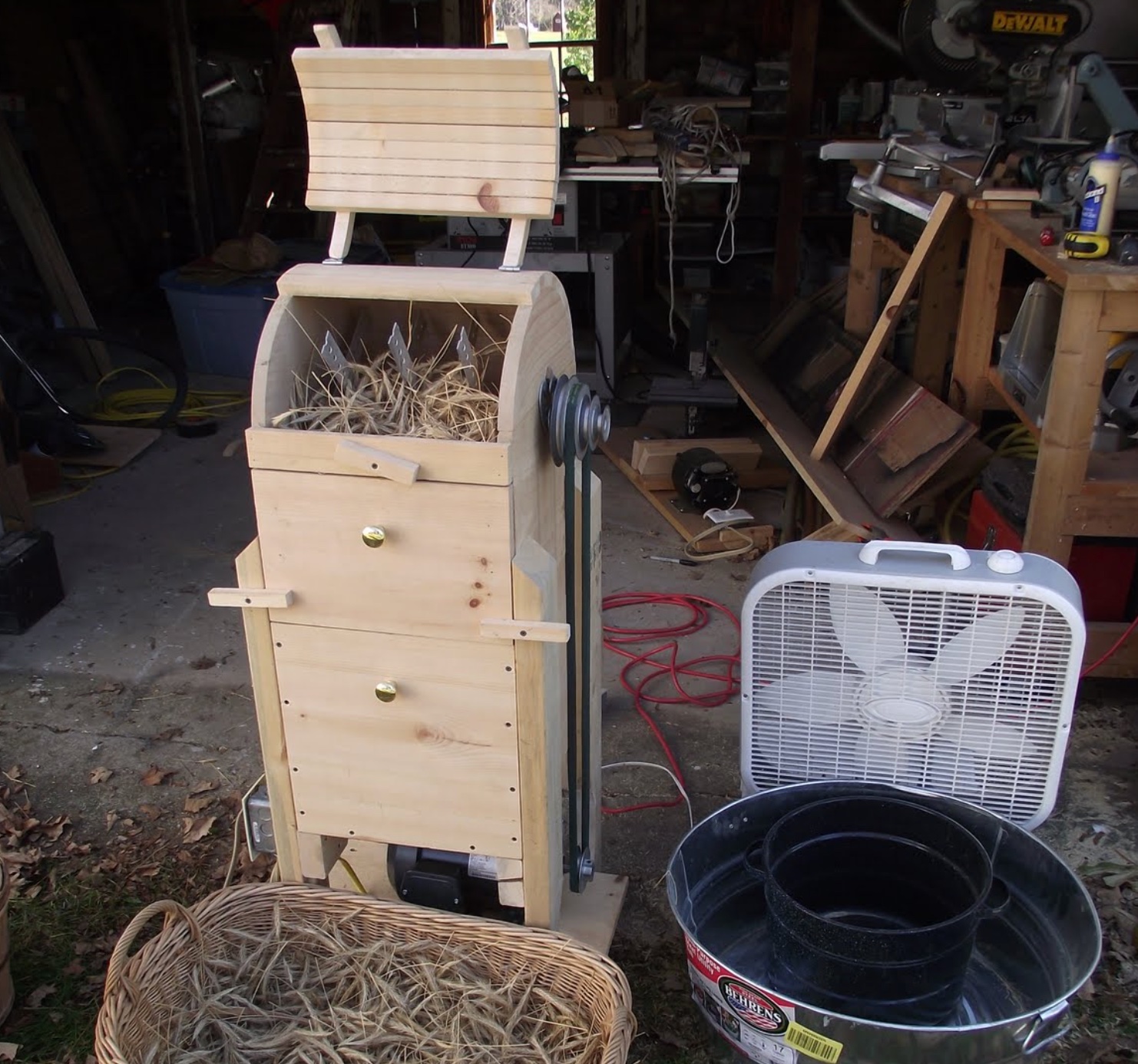 Image of a farm thresher